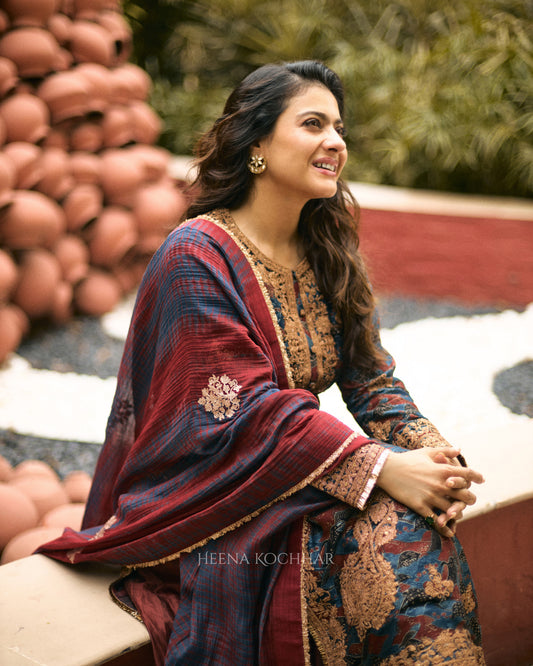 KAJOL IN CUSTOM HK