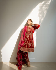 Huma Qureshi in custom HK